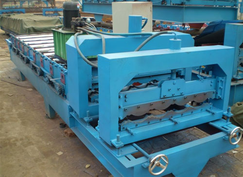 828型琉璃瓦壓型設