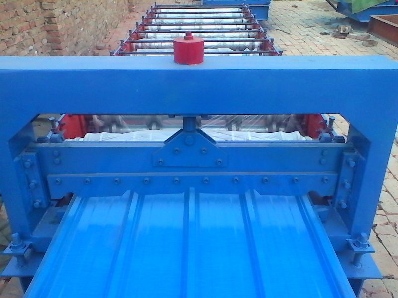 840屋面板成型機